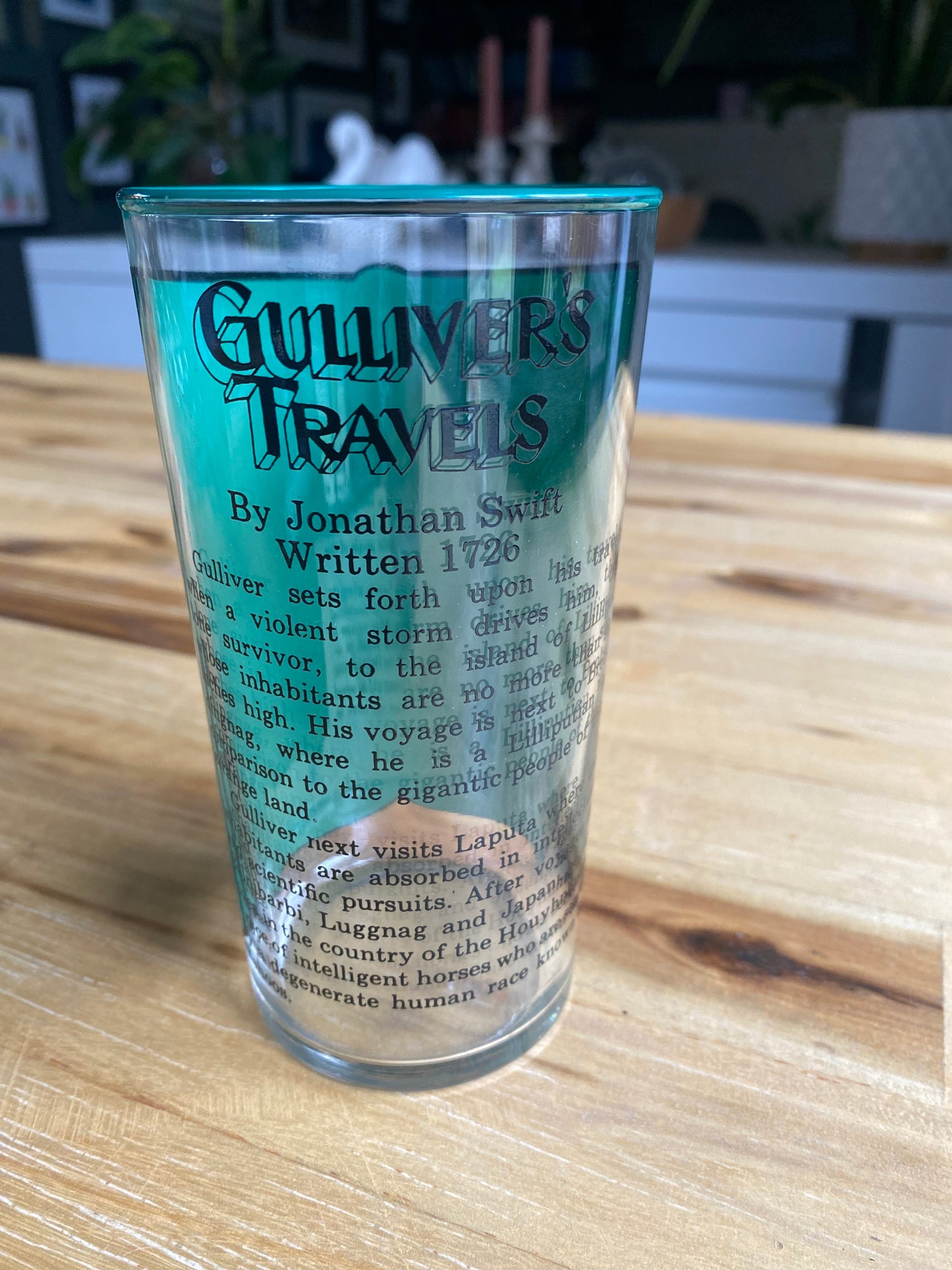 Gulliver's Travel Glass