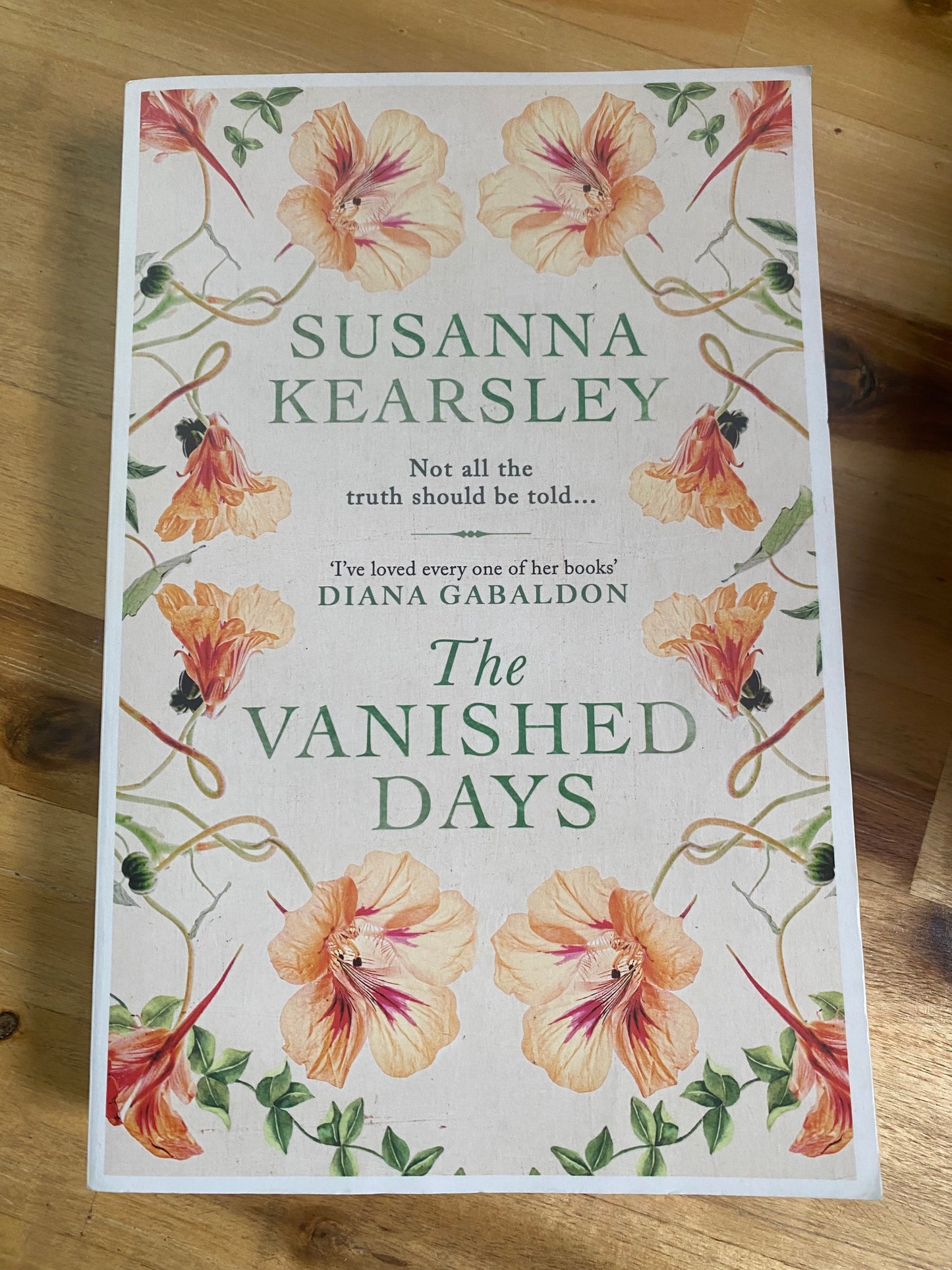 The Vanished Days by Susanna Kearsley